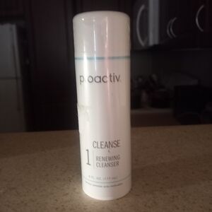SEALED Proactiv Renewing Cleanser Step 1 with Benzoyl Peroxide 6oz Exp. 11/2025